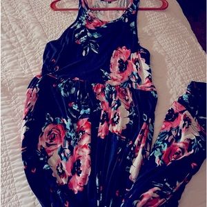 Sleeveless blue and pink maxi dress